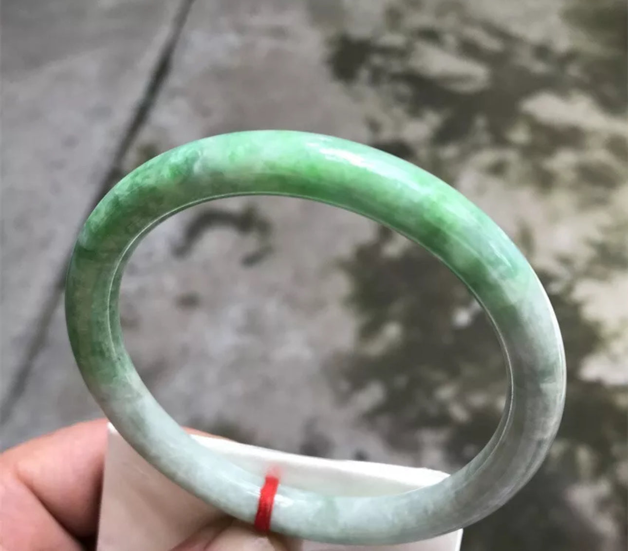 VINTAGE XXL Jadeite Green Jade Bangle Size 66.7mm Round Princess Cut Unique Fine Jade! A106 - JazzyJewelbyAmina 