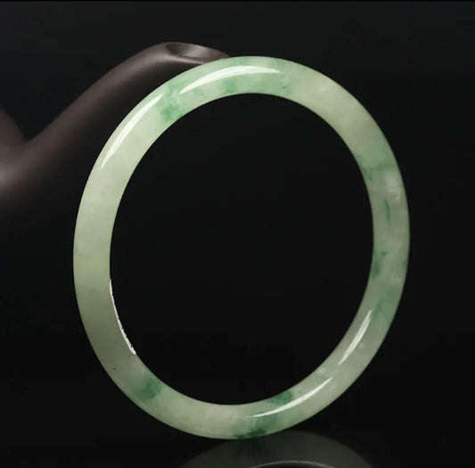 VINTAGE Medium Jadeite Green Jade Bangle Round Princess Cut Size 59mm F183