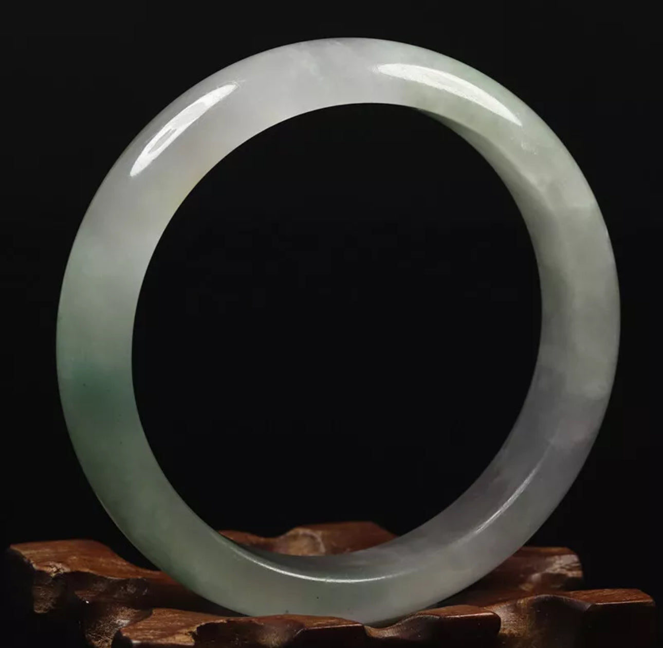 VINTAGE Medium Jadeite White Lavender Green Jade Bangle Size 59mm O556 - JazzyJewelbyAmina 