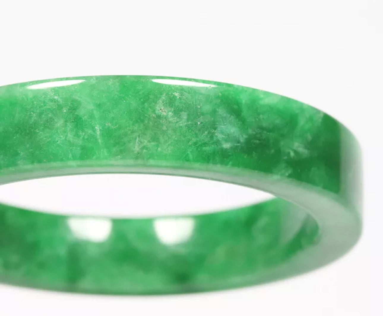 VINTAGE XXL Jadeite Green Jade Bangle Square Cut Size 67mm D989