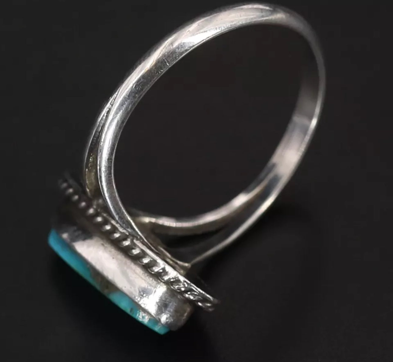 VINTAGE - NAVAJO Turquoise Elongated Braided STERLING SILVER Ring Size 6US