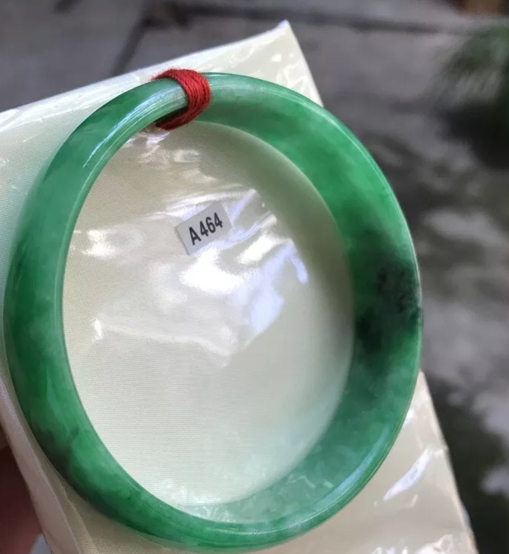 VINTAGE Large Jadeite Green Jade Bangle Size 62mm Emerald Green A464