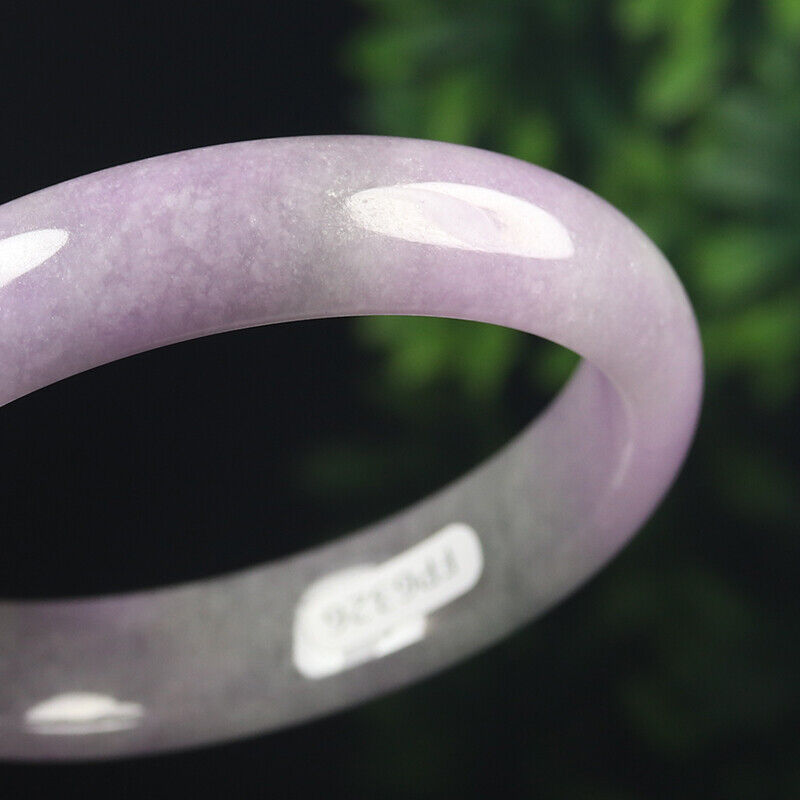 VINTAGE Medium Jadeite Lavender Jade Bangle Size 58mm D326