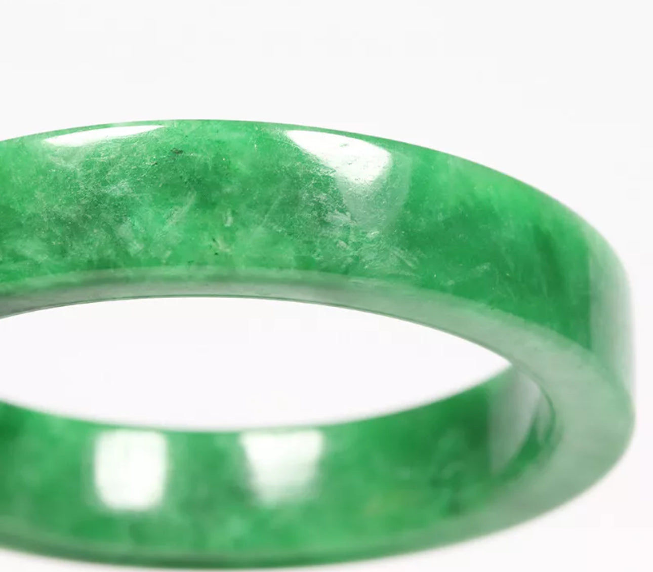 VINTAGE XXL Jadeite Green Jade Bangle Square Cut Size 67mm D989