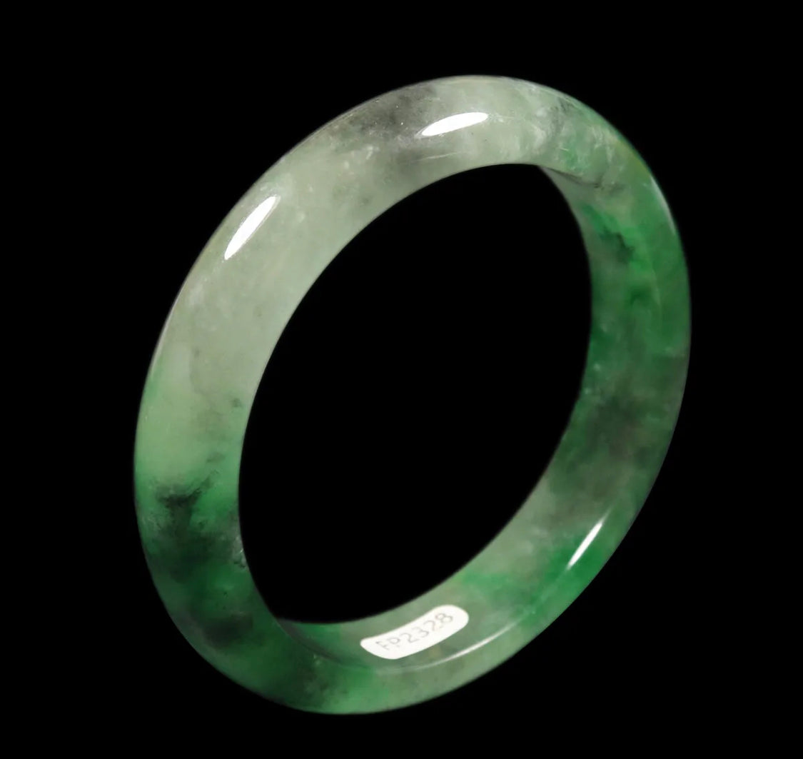 VINTAGE Medium Jadeite Green Jade Bangle Size 58mm F709 - JazzyJewelbyAmina 