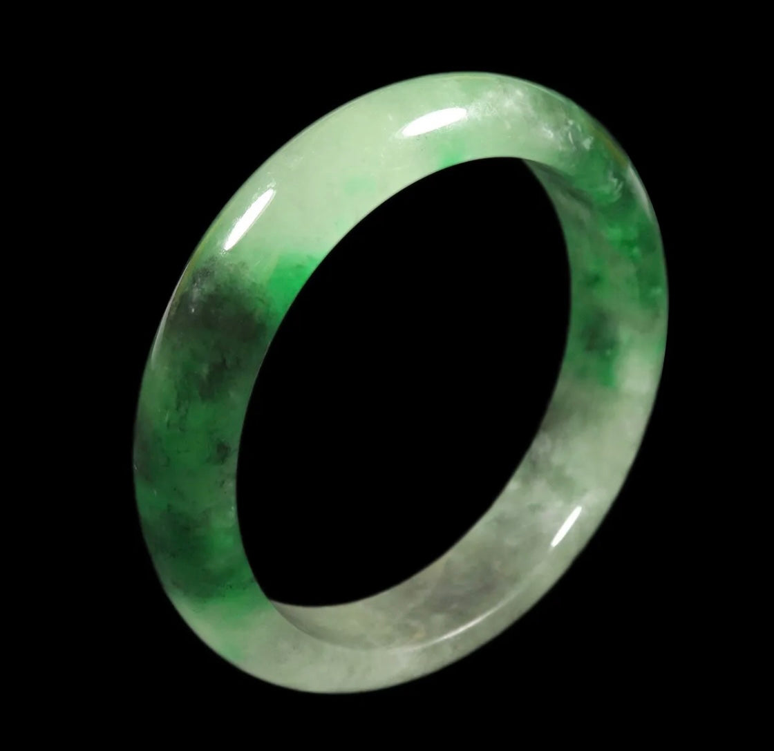 VINTAGE Medium Jadeite Green Jade Bangle Size 58mm F709 - JazzyJewelbyAmina 