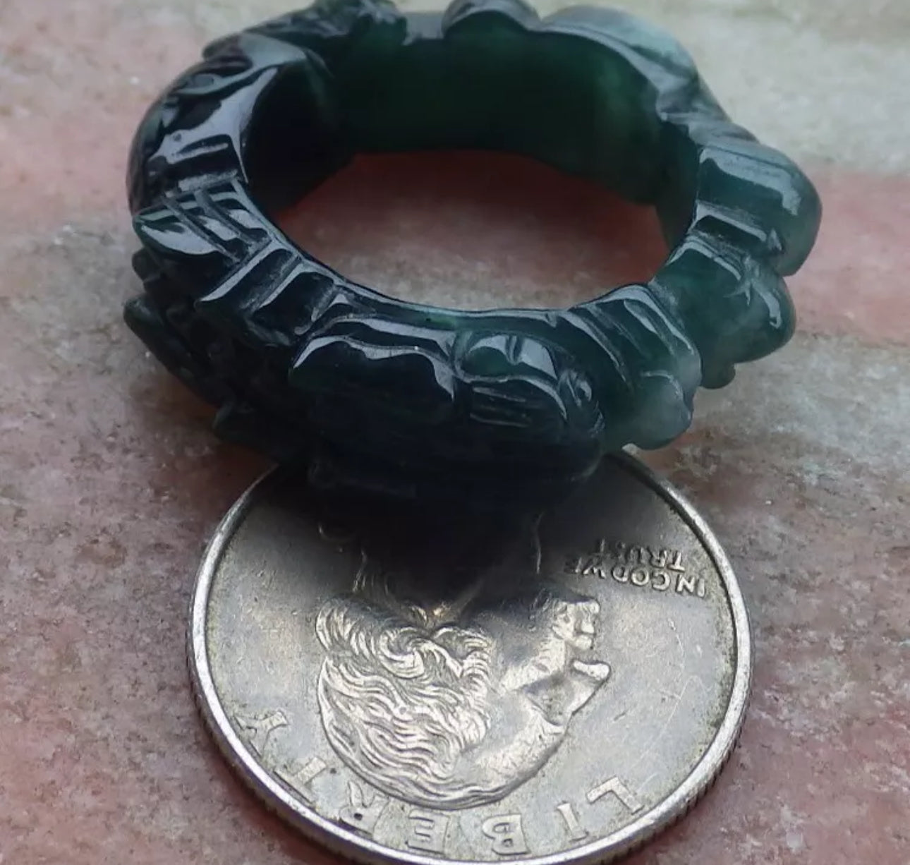 VINTAGE Large Jadeite Green Jade Ring Hand Carved Dragon Certified Jade Size 10