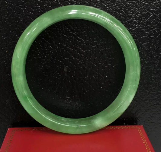 VINTAGE Large Jadeite Green Jade Bangle Size 60mm Grade A Jade G809