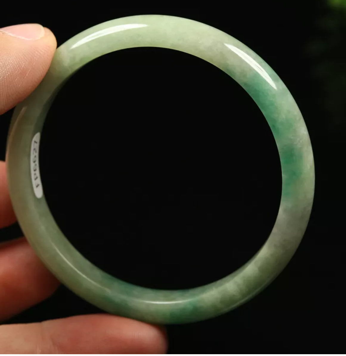 VINTAGE Small Jadeite Green Jade Bangle Size 55mm Round Princess Cut Y307 Pale & Pop Green!