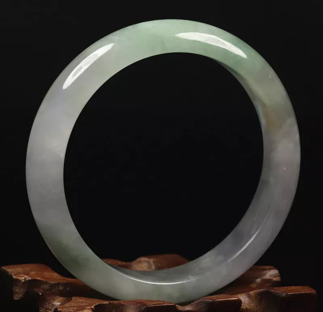 VINTAGE Medium Jadeite White Lavender Green Jade Bangle Size 59mm O556 - JazzyJewelbyAmina 