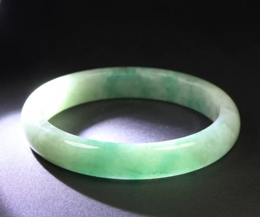 VINTAGE Small Jadeite Green Jade Bangle Size 56mm S231