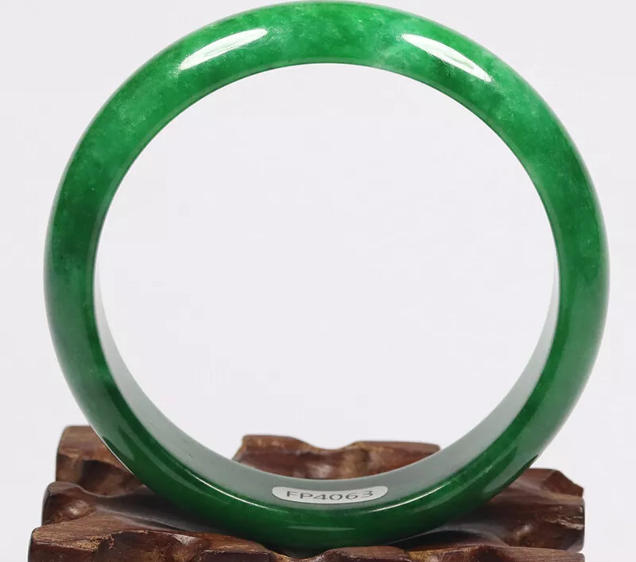 VINTAGE Medium Jadeite Green Jade Bangle Size 59mm A179 Emerald Green Jade!