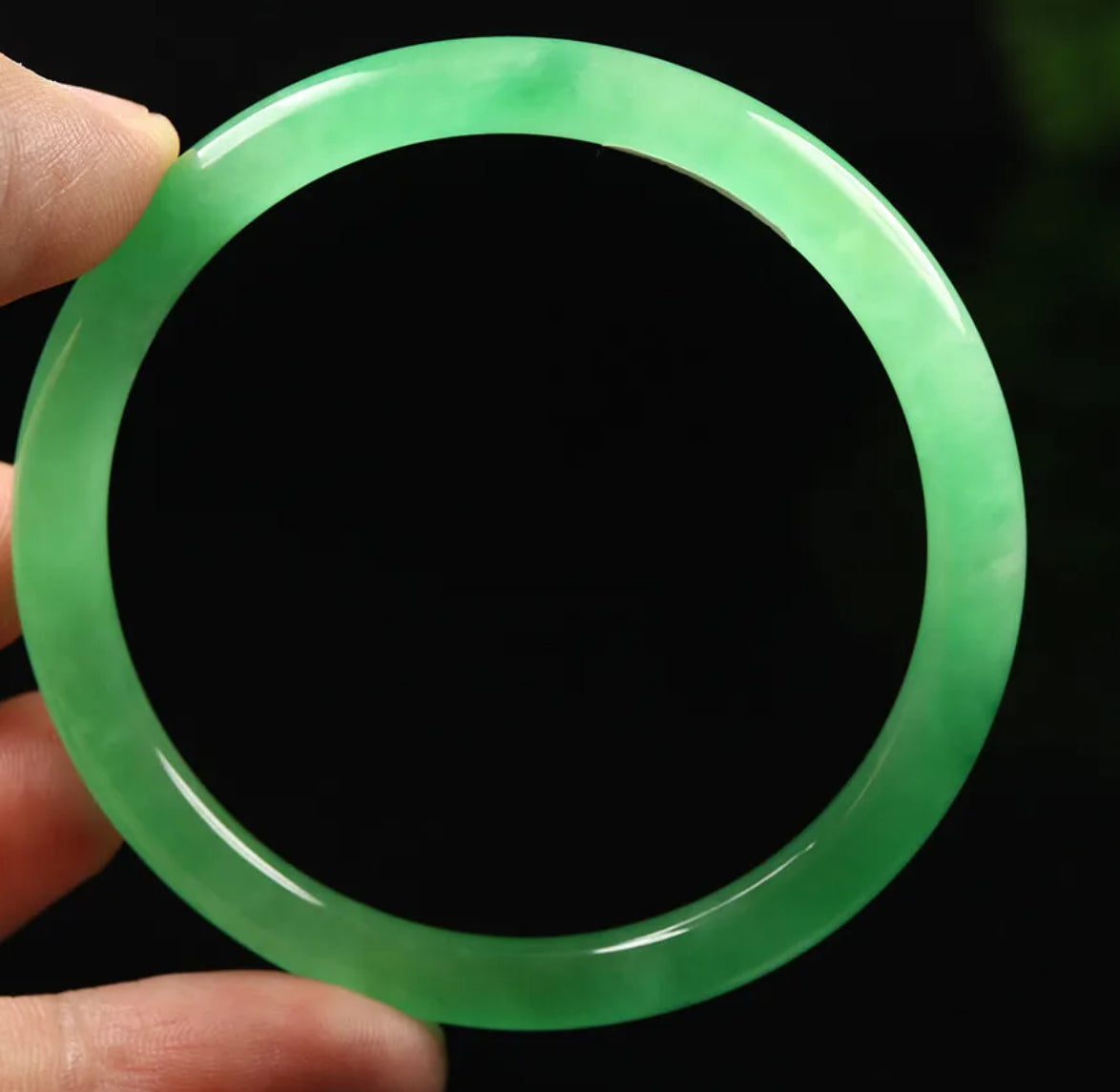 Jadeite bangle size 58mm 2024