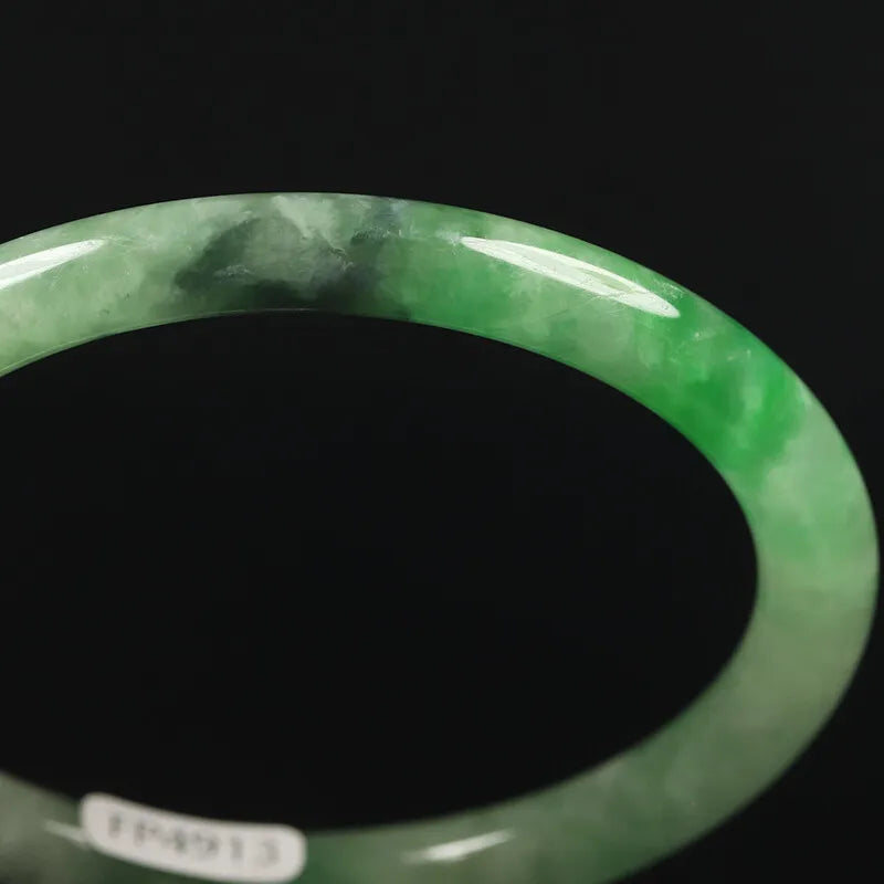 VINTAGE Medium Jadeite Green Jade Bangle Size 57 mm - Round Princess Cut F879
