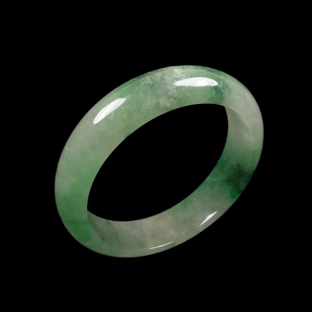 VINTAGE Medium Jadeite Green Jade Bangle Size 58mm Unique Shades of Green! Y577