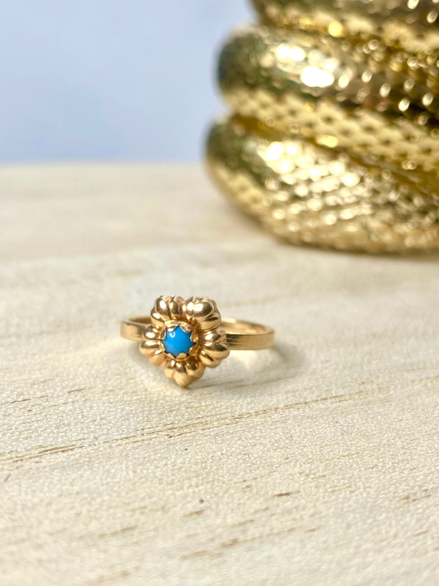 VINTAGE 18K Yellow Gold Ring Micro Turquoise Stone Ring Size 3 US (baby/child)